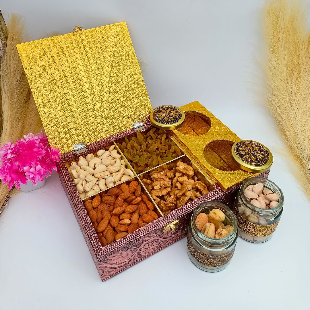 4 + 2 Jar Royal Dry Fruits Box