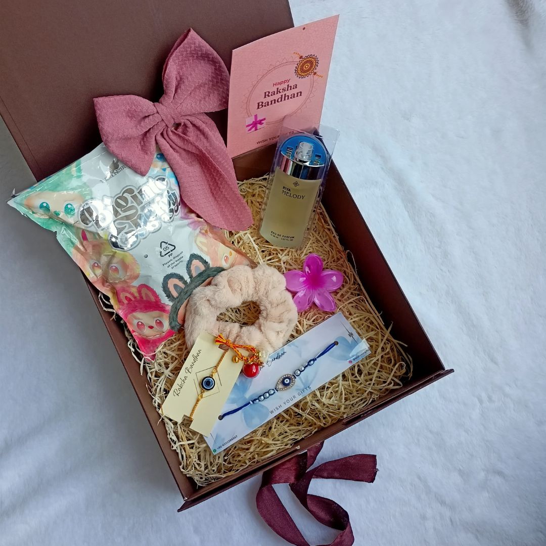 Special Raksha Bandhan Gift Hamper for Bhabhi