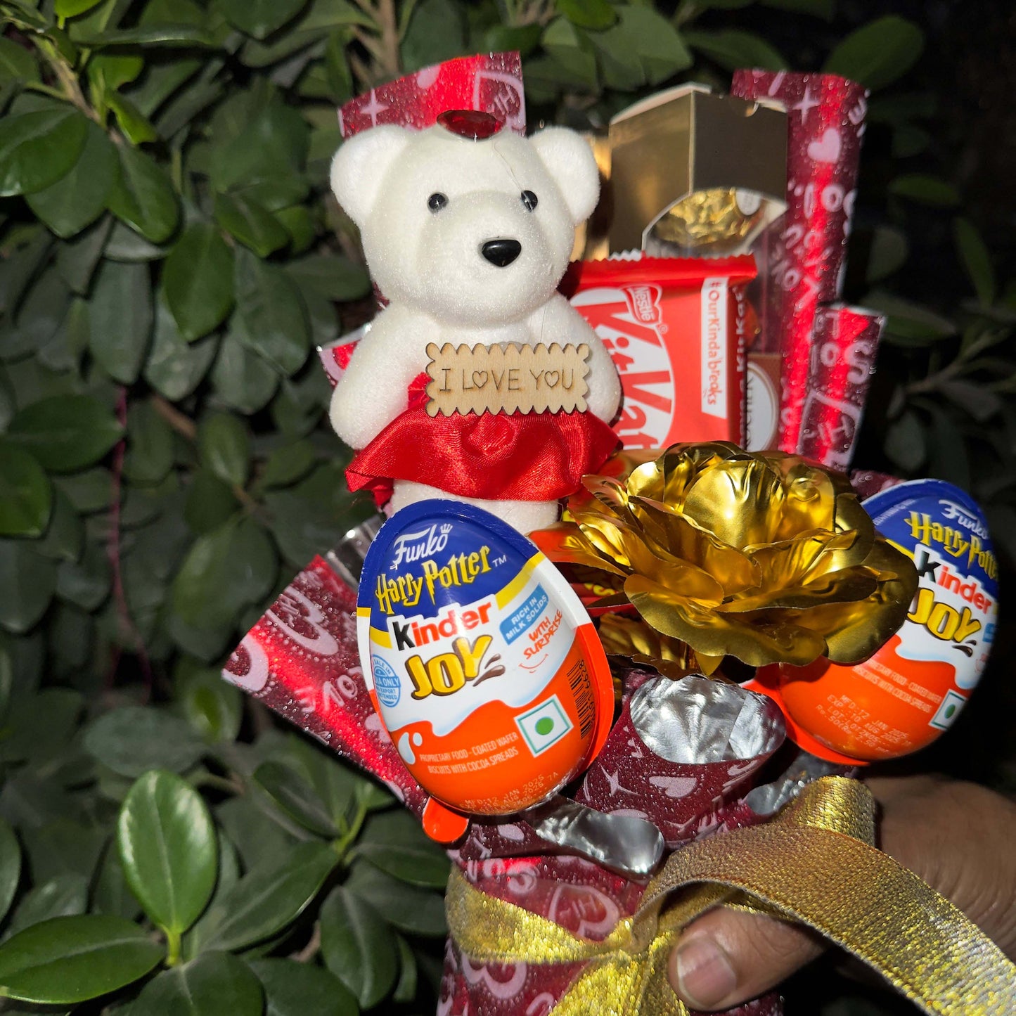 Harry Potter-Themed Kinder Joy Chocolate Bouquet