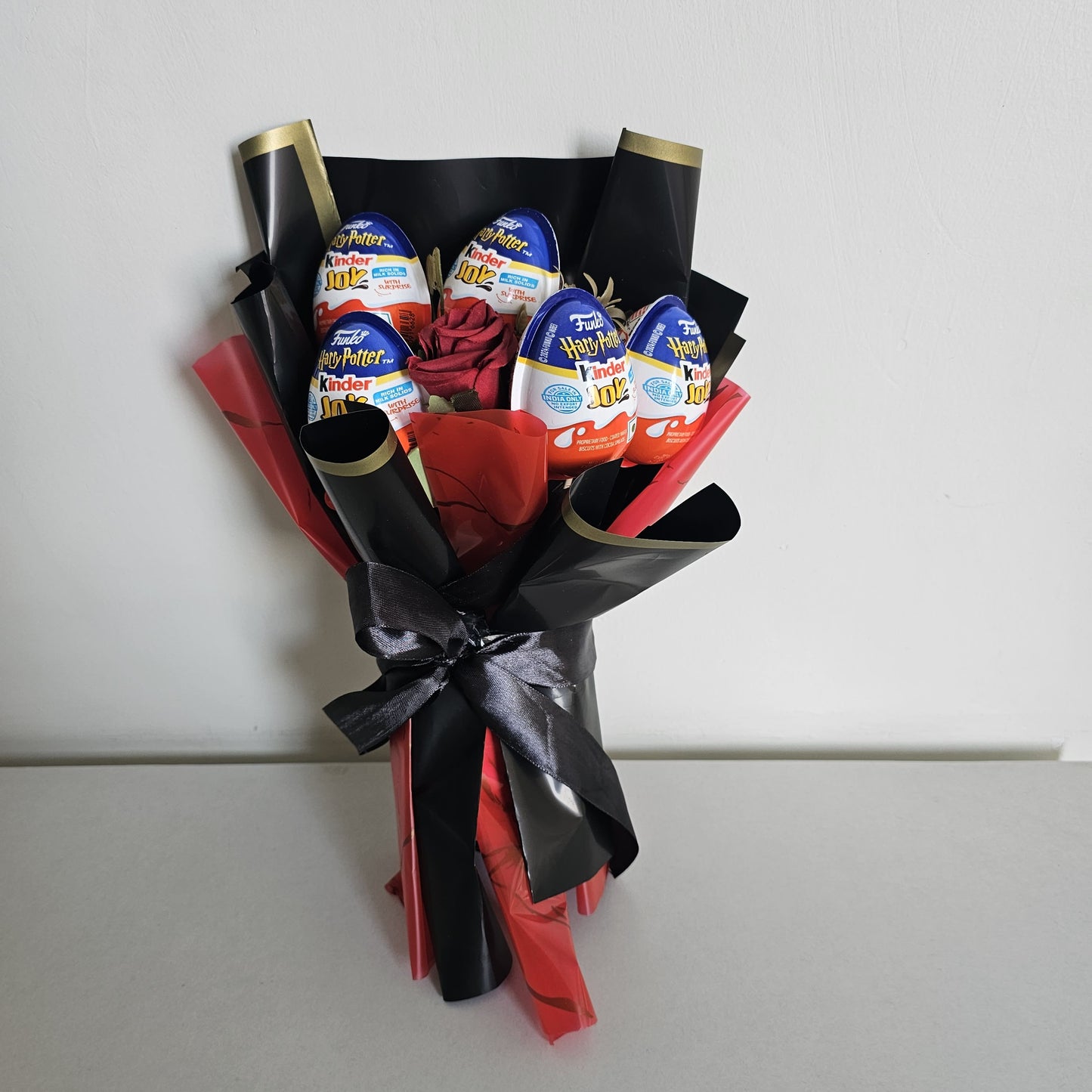 Harry Potter Kinderjoy Bouquet- Crimson Charm