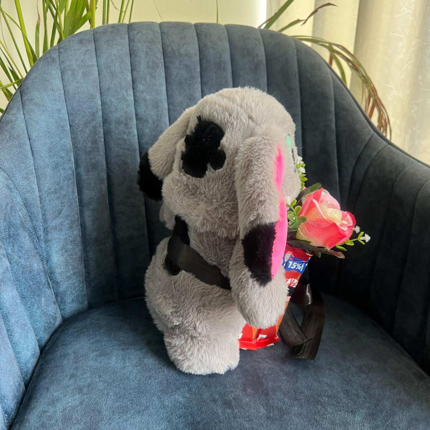 Teddy Bouquet With Chocolates