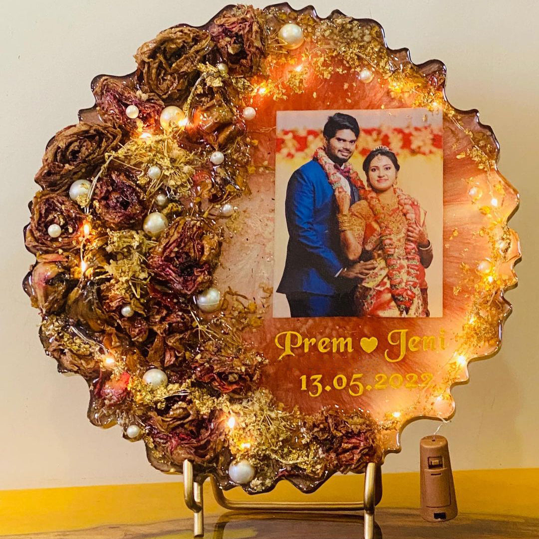 Varmala Preservation Photoframe In Resin Customizable