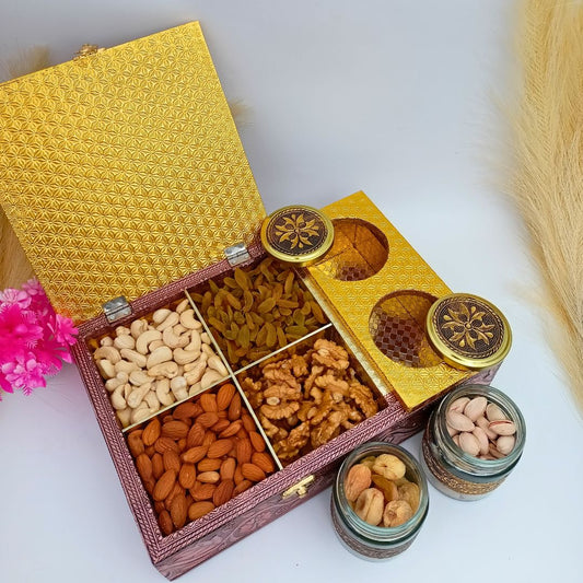 4 + 2 Jar Royal Dry Fruits Box