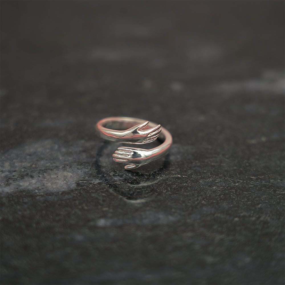 Adjustable Hug Ring