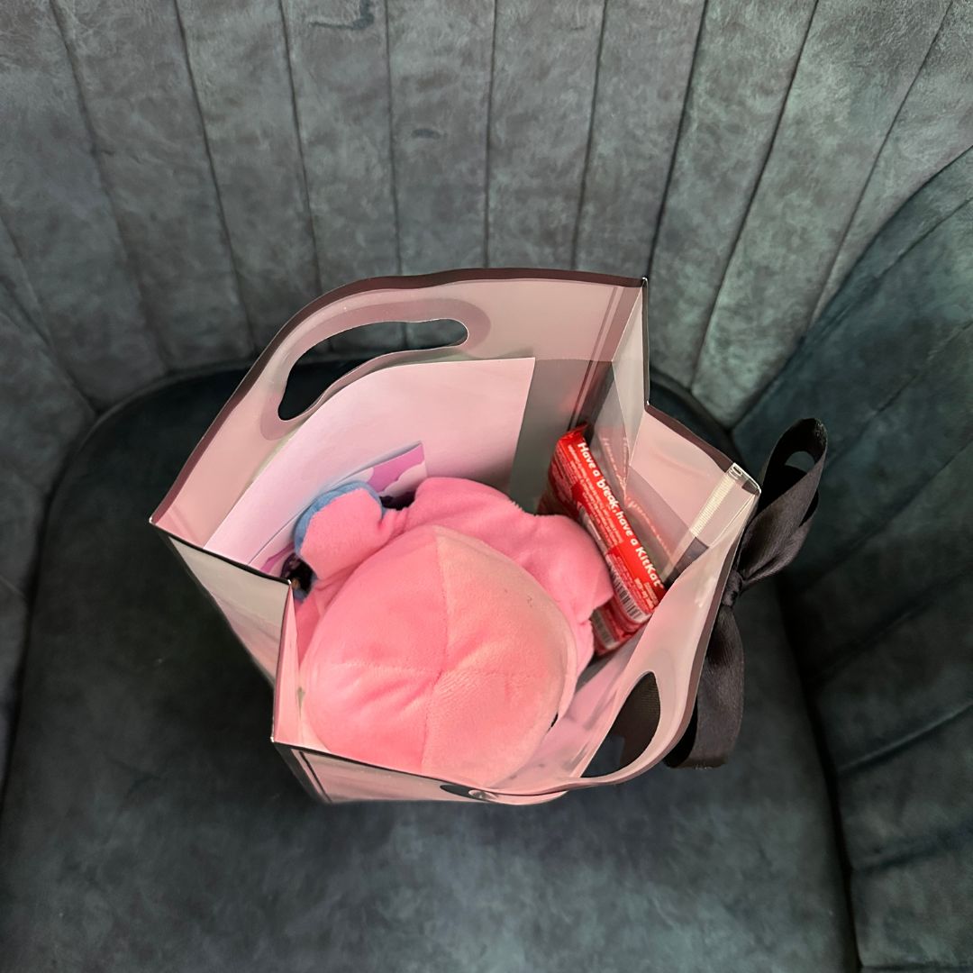 Carry Bag Hamper Valentine's Day Special