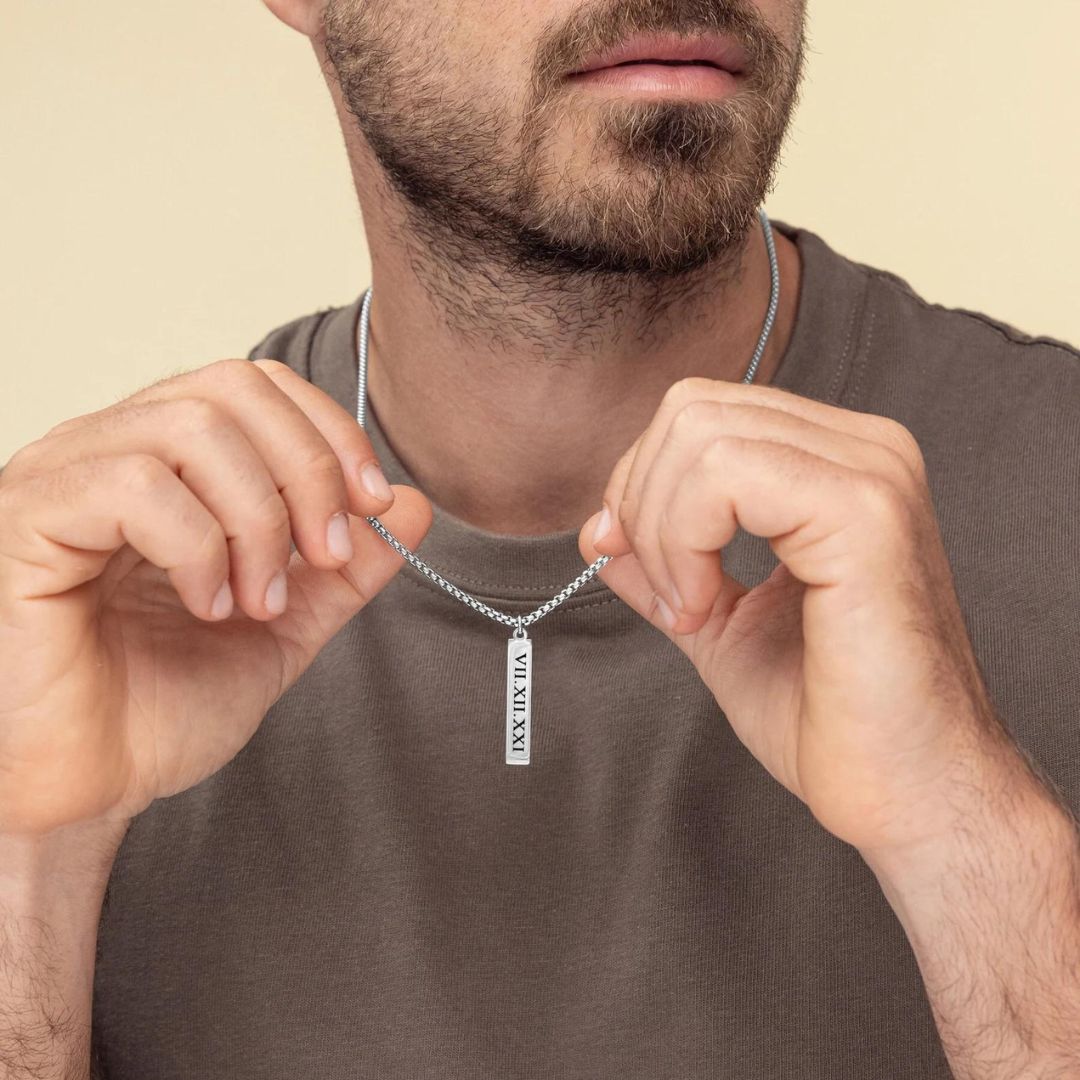 Custom Men's Bar Pendant Necklace