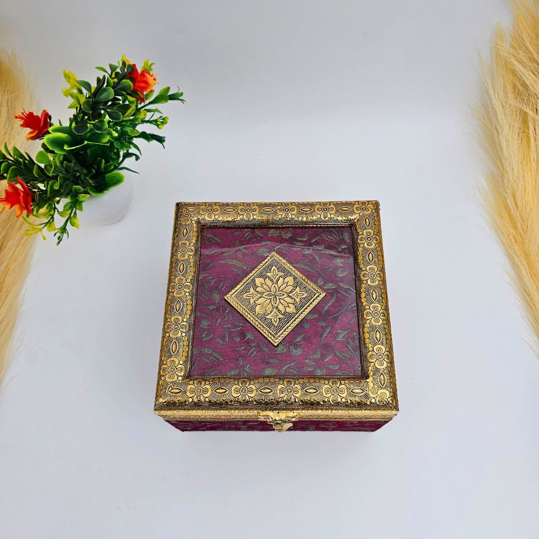 Decorative Dry Fruit Box With 4 Jars Filled With Dry Fruits