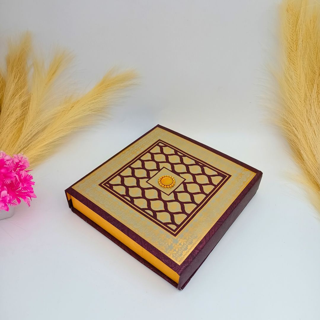 Dry Fruits Gift Box With Dry Fruits