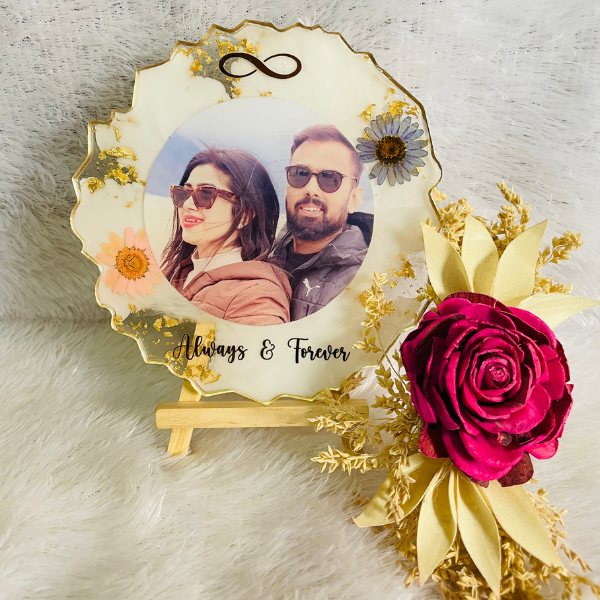 Resin Frame For Couple With Photo – Wish Your Gifts