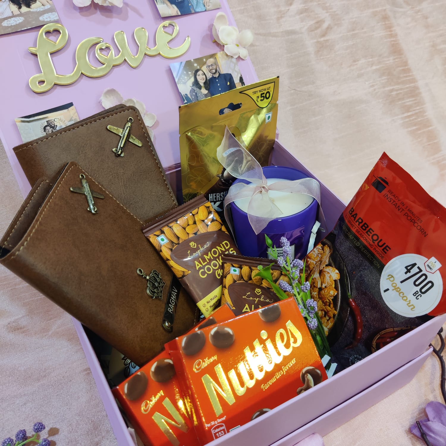 Special Gift Hamper For Love Ones